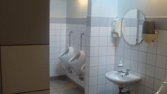 JVC Hernieuwenburg - sanitair heren
