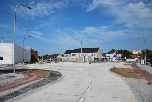 2019 Rotonde Rijksweg-Wakkensteenweg